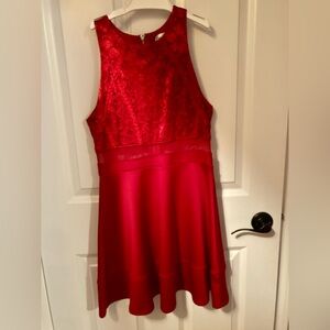 Elegant Red Sleeveless Dress size M